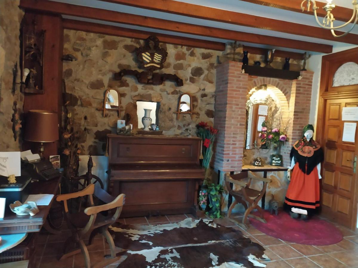 Posada De Sena Bagian luar foto