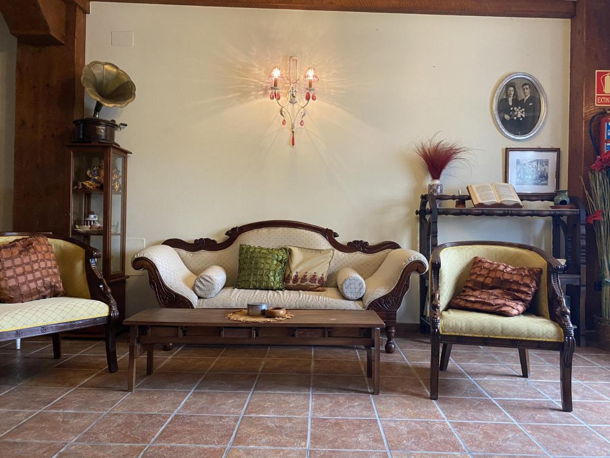 Posada De Sena Bagian luar foto